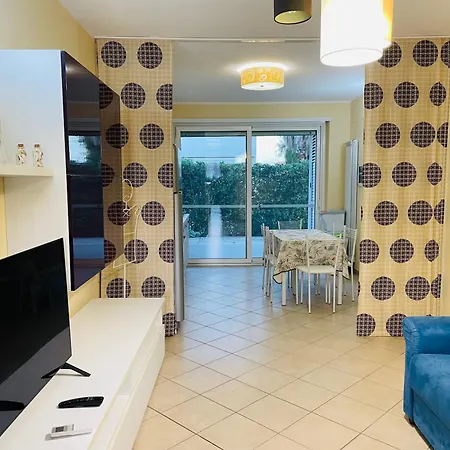 Garden-marina Sveva 公寓 新萨尔沃