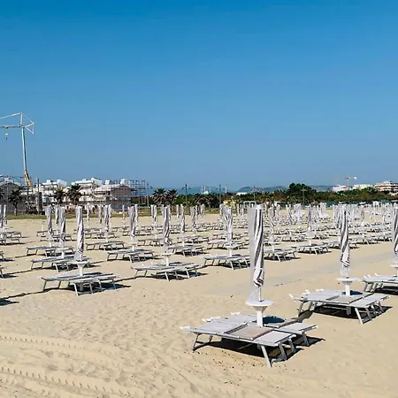 Garden-marina Sveva * 新萨尔沃